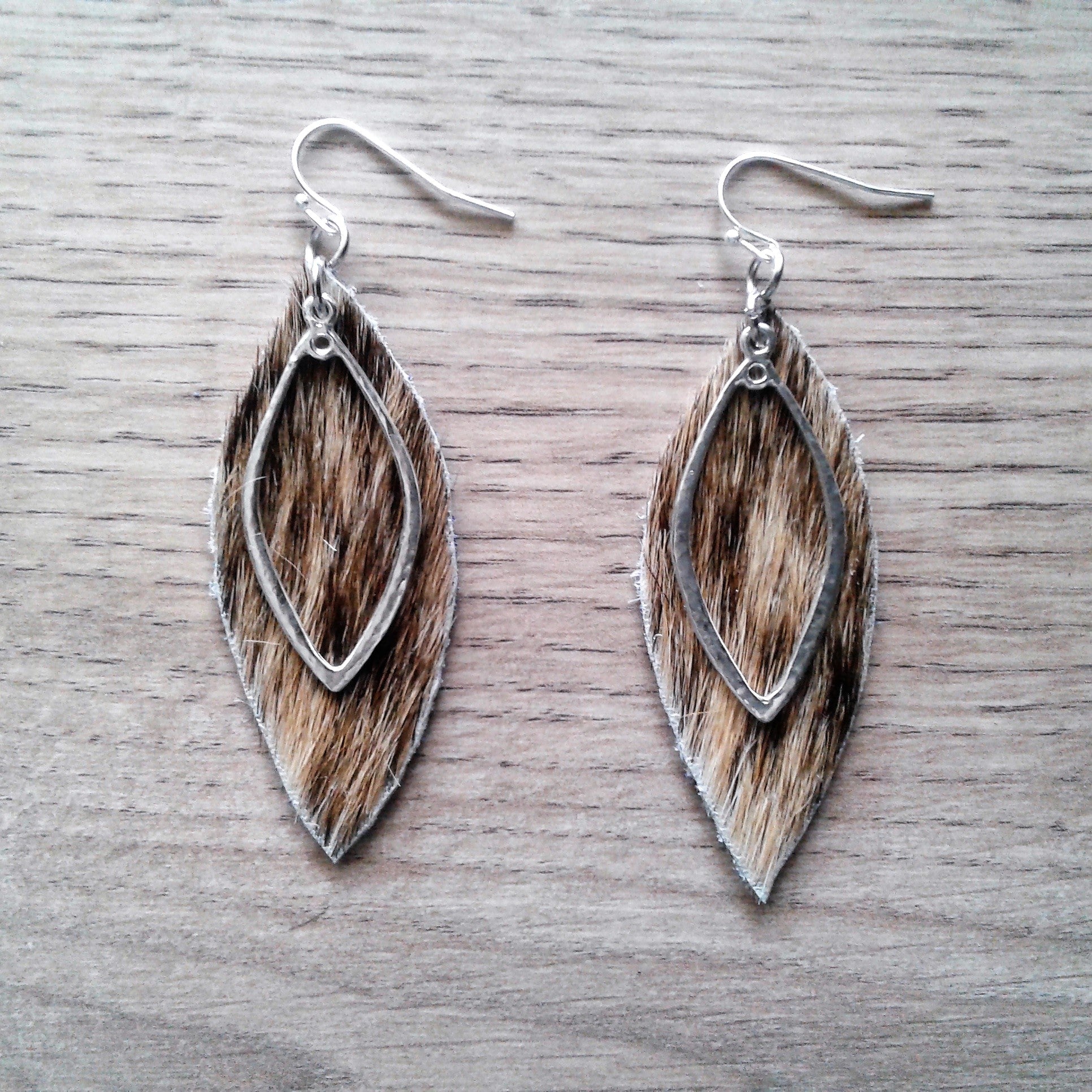 Hair On Cowhide Leather Western Earrings – Natural Equine  display picture 2